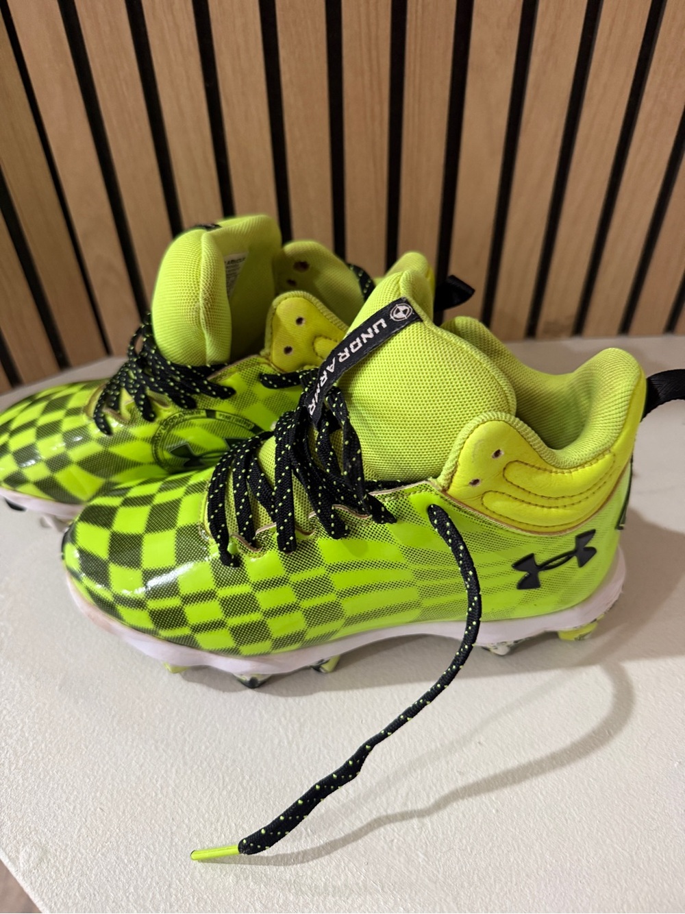 Under Armour Kids' Neon Yellow Checkerboard Baseball Cleats